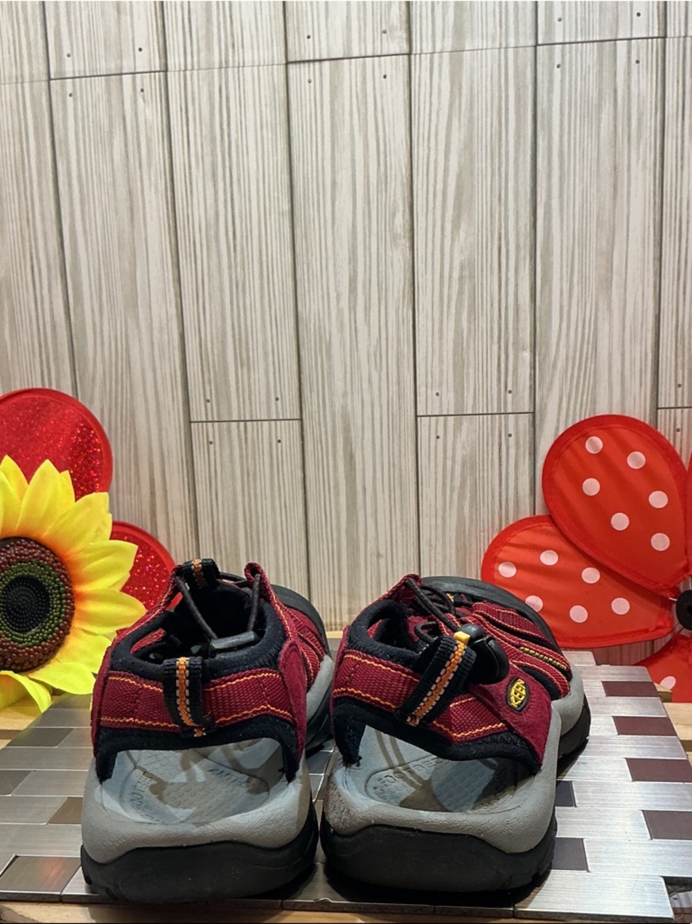 Keen Burgundy Red and Black Outdoor Sandals - Picture 4 of 10